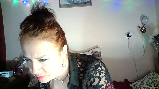 VanezaSmith online show from 31, 12, 2024