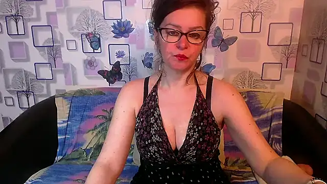 milfsexy online show from 14, 2, 2026