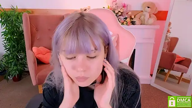 Snapshot of Grace_and__Jacob chatting on 14, 11, 2025 Grace and Jacob online show from 14, 11, 2025