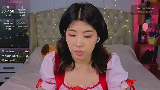 Snapshot of Wendy__Hills chatting on 31, 12, 2024 Wendy Hills online show from 31, 12, 2024