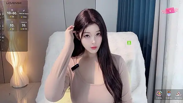 Snapshot of Mandy-- chatting on 7, 11, 2025 Mandy-- online show from 7, 11, 2025