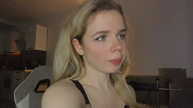 lit asella online show from 24, 12, 2024