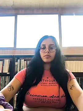 Snapshot of Annya-sweet chatting on 28, 10, 2025 Annya-sweet online show from 28, 10, 2025