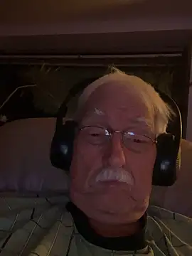 Steffibi1954 online show from 3, 11, 2025