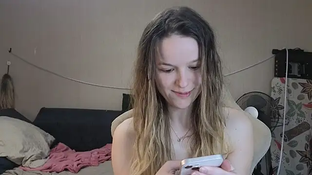 Snapshot of Nate__ chatting on 4, 12, 2025 Nate online show from 4, 12, 2025