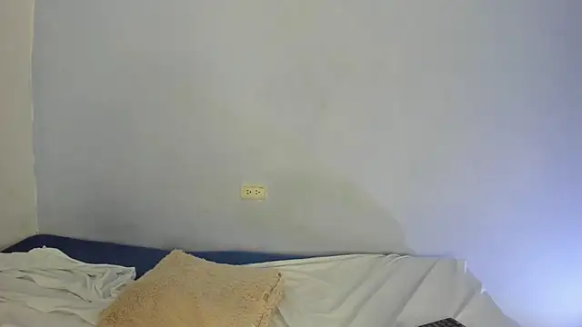 chloe ebony  online show from 25, 2, 2025