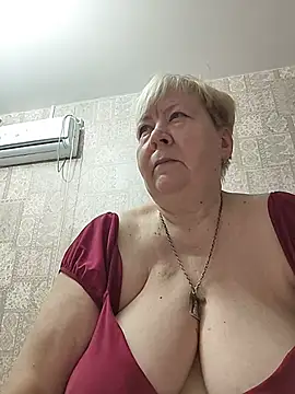 EffectFiona online show from 11, 3, 2026