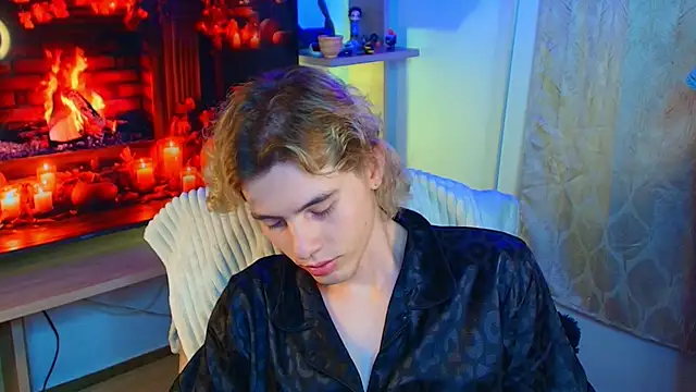 Snapshot of dimitri_tv chatting on 6, 10, 2025 dimitri tv online show from 6, 10, 2025