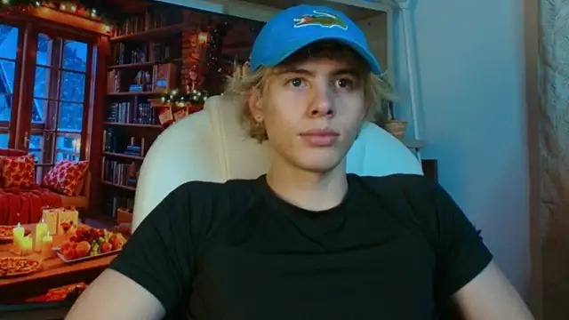 Snapshot of dimitri_tv chatting on 16, 12, 2025 dimitri tv online show from 16, 12, 2025