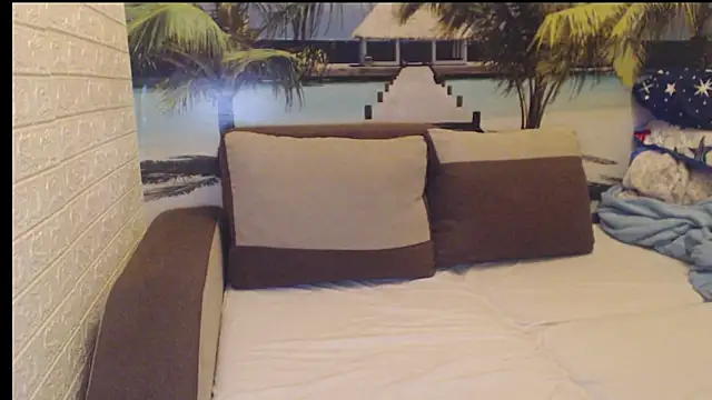 Queen  Natasha online show from 17, 9, 2025