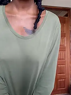 Snapshot of Prettybecs chatting on 11, 3, 2025 Prettybecs online show from 11, 3, 2025