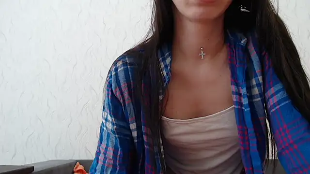 HoneyWiles online show from 19, 2, 2025