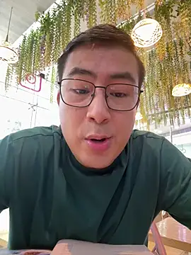 andrewmhilton  online show from 29, 10, 2025