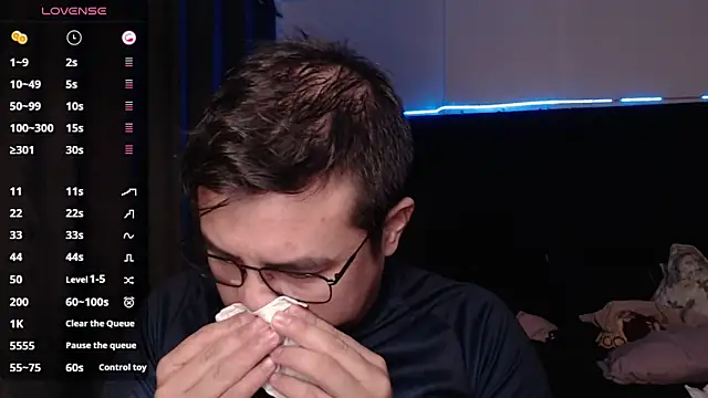 andrewmhilton  online show from 8, 11, 2025