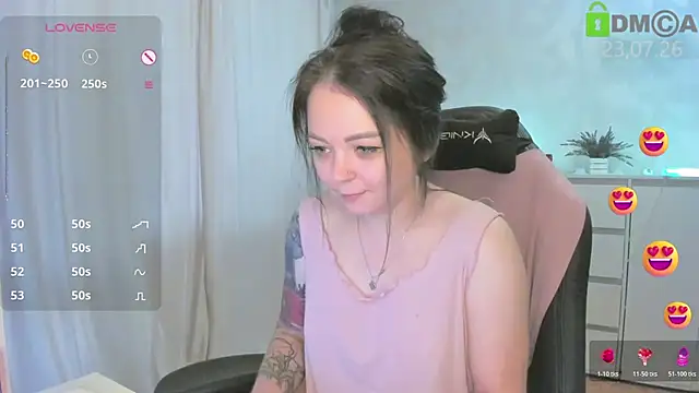AnnyHoney  online show from 24, 7, 2026