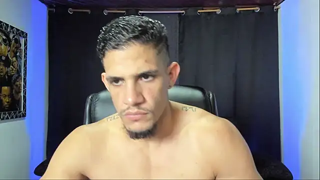 jhonnysnow17 online show from 12, 3, 2026