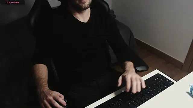 cutehairymacho online show from 3, 3, 2025