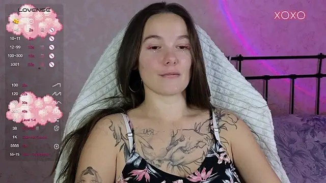 lil luna x online show from 5, 10, 2025