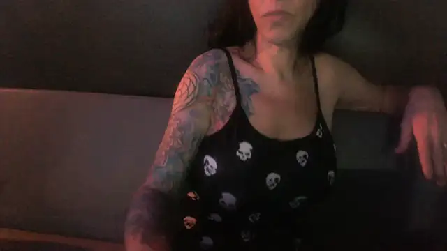 Snapshot of VenusX chatting on 12, 7, 2026 VenusX online show from 12, 7, 2026