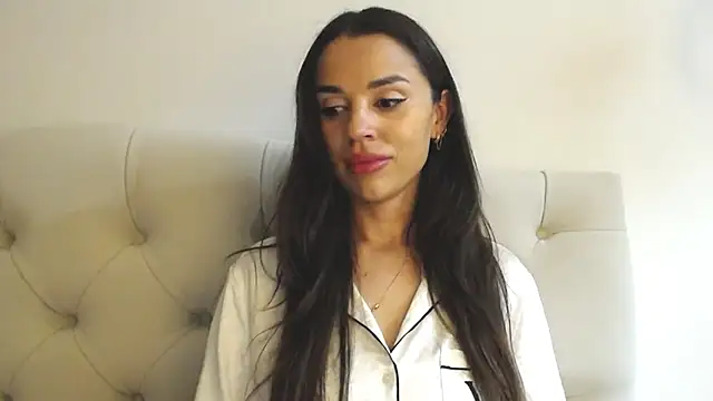 Mika Gold online show from 19, 9, 2025