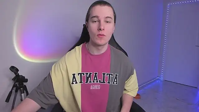 Vincent Strong online show from 13, 2, 2025