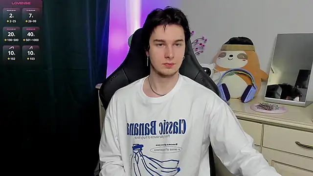 Snapshot of Vincent_Strong chatting on 14, 3, 2026 Vincent Strong online show from 14, 3, 2026