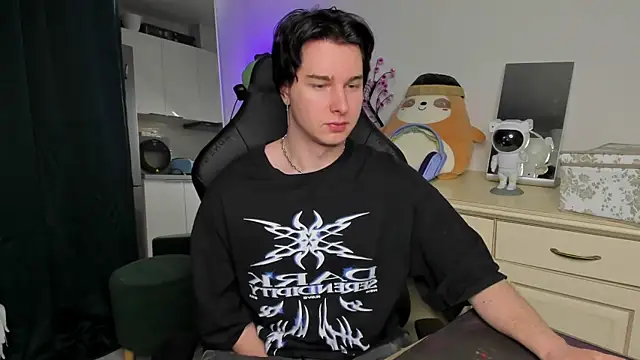 Vincent Strong online show from 17, 5, 2026