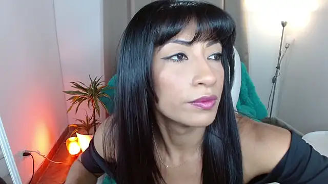 sofia perez    online show from 3, 2, 2025