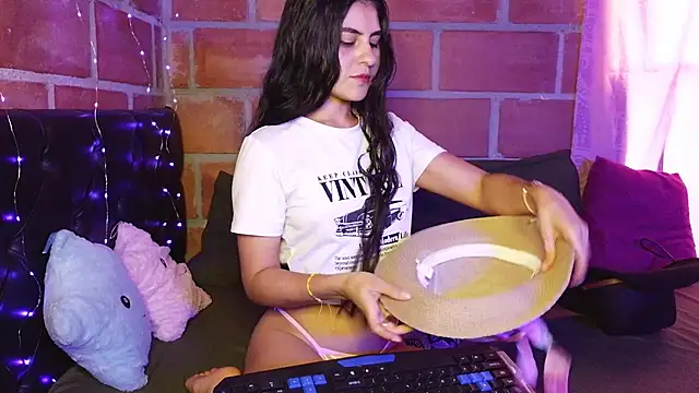 Nathacha online show from 17, 6, 2026