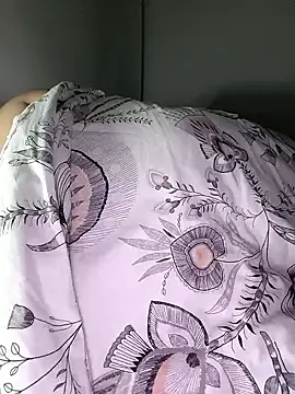 Snapshot of pigboybi chatting on 25, 1, 2025 pigboybi online show from 25, 1, 2025