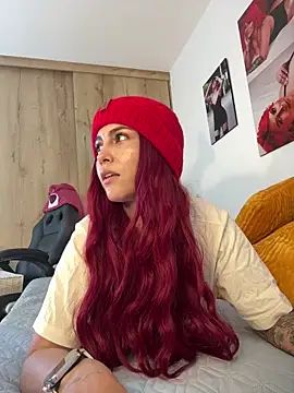 zafiro mo0n online show from 11, 1, 2025