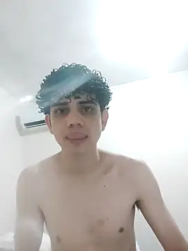 Snapshot of jeff_nino chatting on 15, 12, 2025 jeff nino online show from 15, 12, 2025