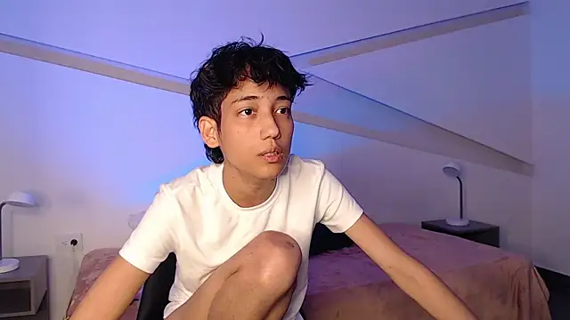 hot little bunny online show from 12, 2, 2025