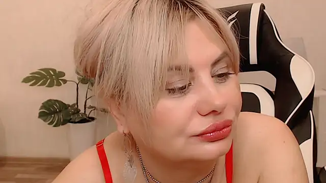 Lola Richie online show from 10, 3, 2026