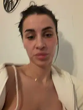 Snapshot of AlexiaStepahn chatting on 7, 3, 2026 AlexiaStepahn online show from 7, 3, 2026