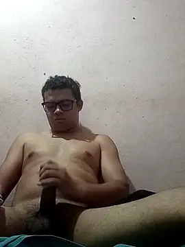 Novin18RJ online show from 2, 3, 2025