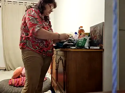 Samantha Squirtxh online show from 17, 9, 2025