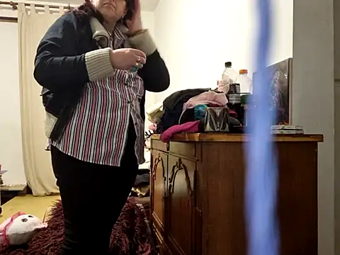 Samantha Squirtxh online show from 3, 10, 2025