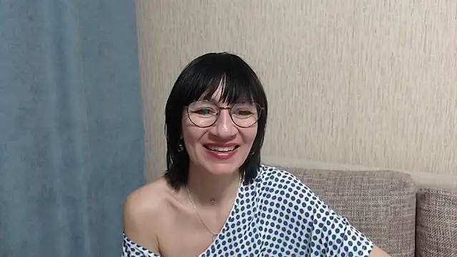 Erica95Bloom online show from 18, 2, 2025