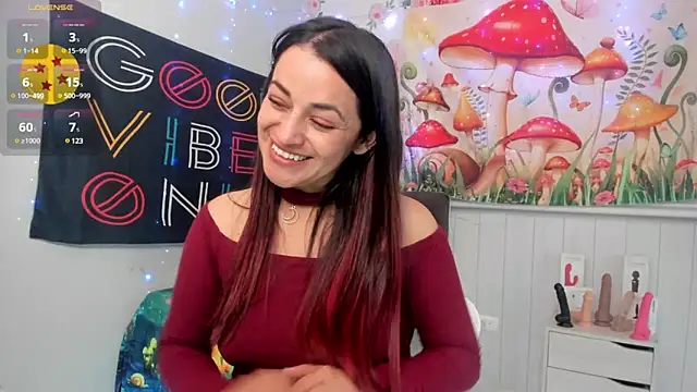 LovelyAzucena online show from 11, 3, 2025