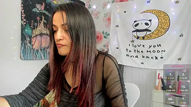 LovelyAzucena online show from 19, 3, 2025