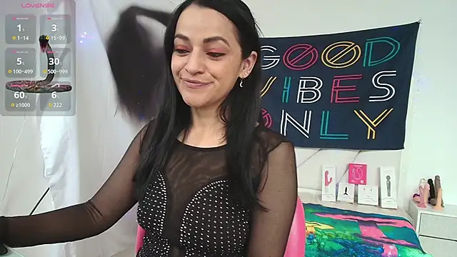 LovelyAzucena online show from 12, 3, 2026