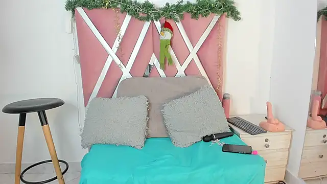 Snapshot of alanismorgan chatting on 22, 11, 2025 alanismorgan online show from 22, 11, 2025