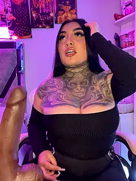 CloeeBeckam online show from 11, 1, 2026