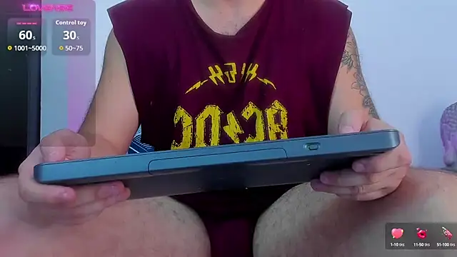 Snapshot of JacoLive chatting on 22, 9, 2025 JacoLive online show from 22, 9, 2025