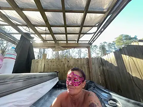 prainxxx22 online show from 16, 2, 2025