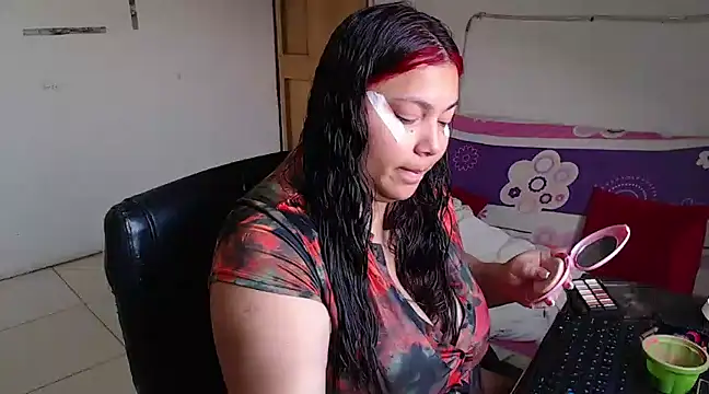 girl milk2 online show from 7, 2, 2025