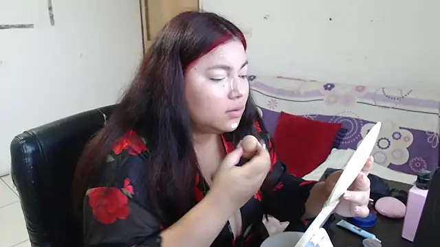 girl milk2 online show from 19, 2, 2025