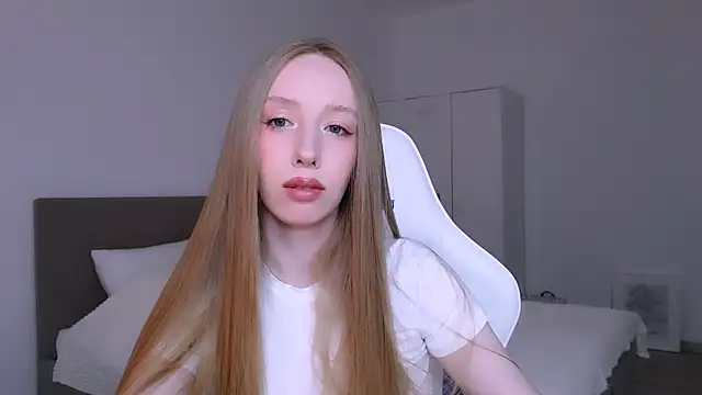 Luna insniity online show from 28, 3, 2026