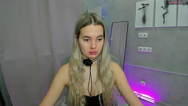 Donna Evans online show from 23, 12, 2025